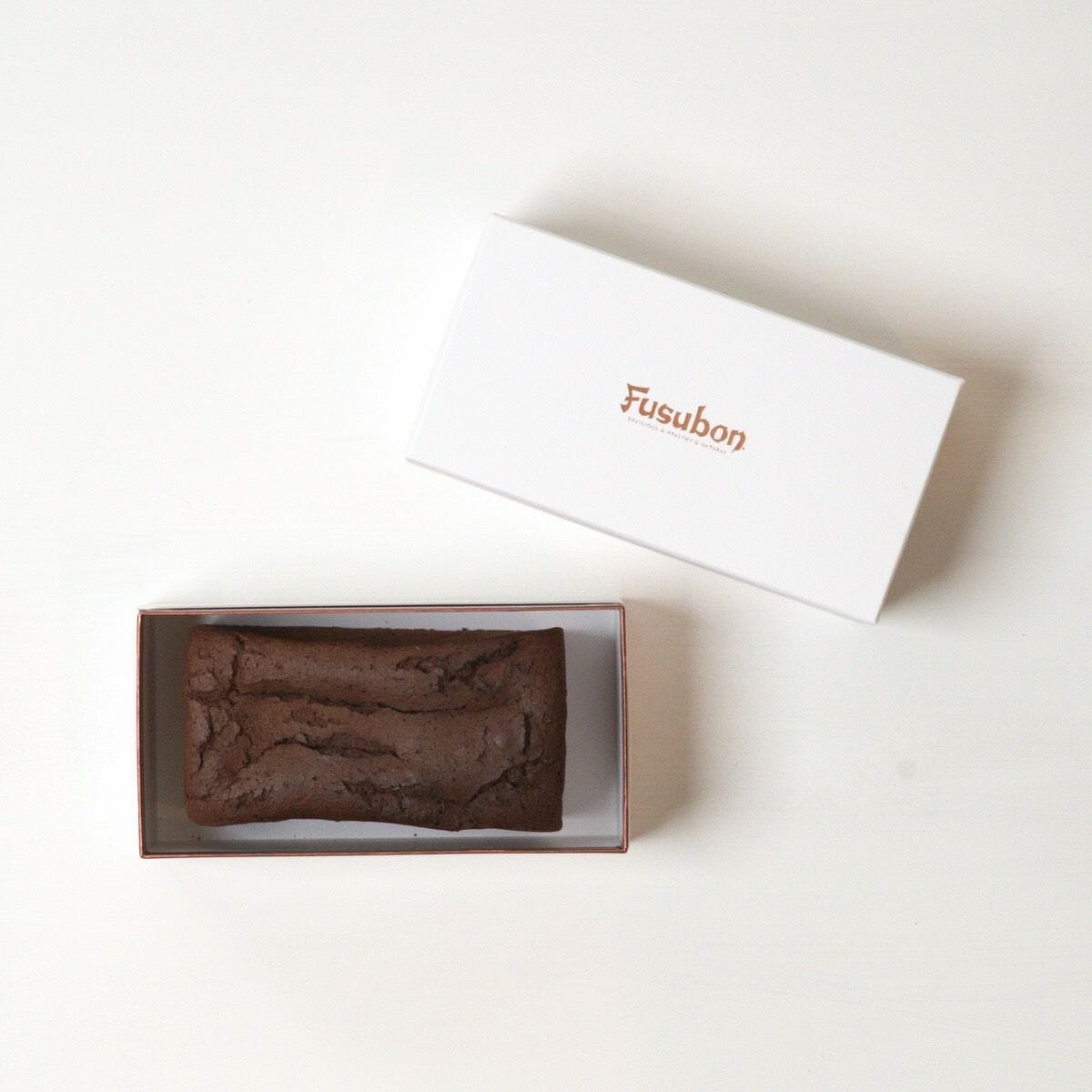 【送料・誕生日ギフトパッケージ込】フスボンガトーショコラ ホール 糖質5.2g/1ホール