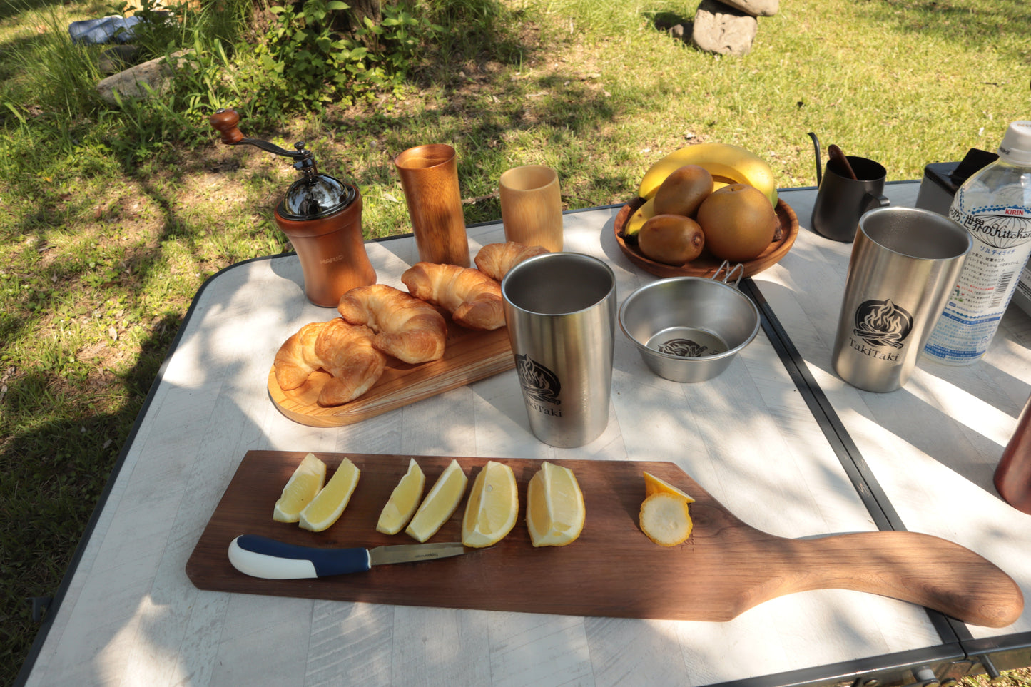 カッティングボード