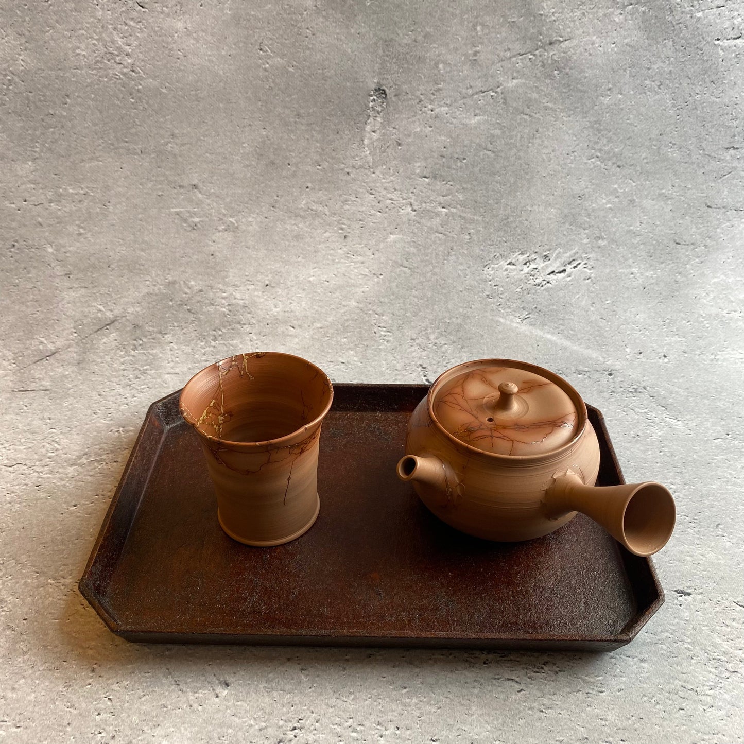 205 藻掛湯吞み 朱色【17】