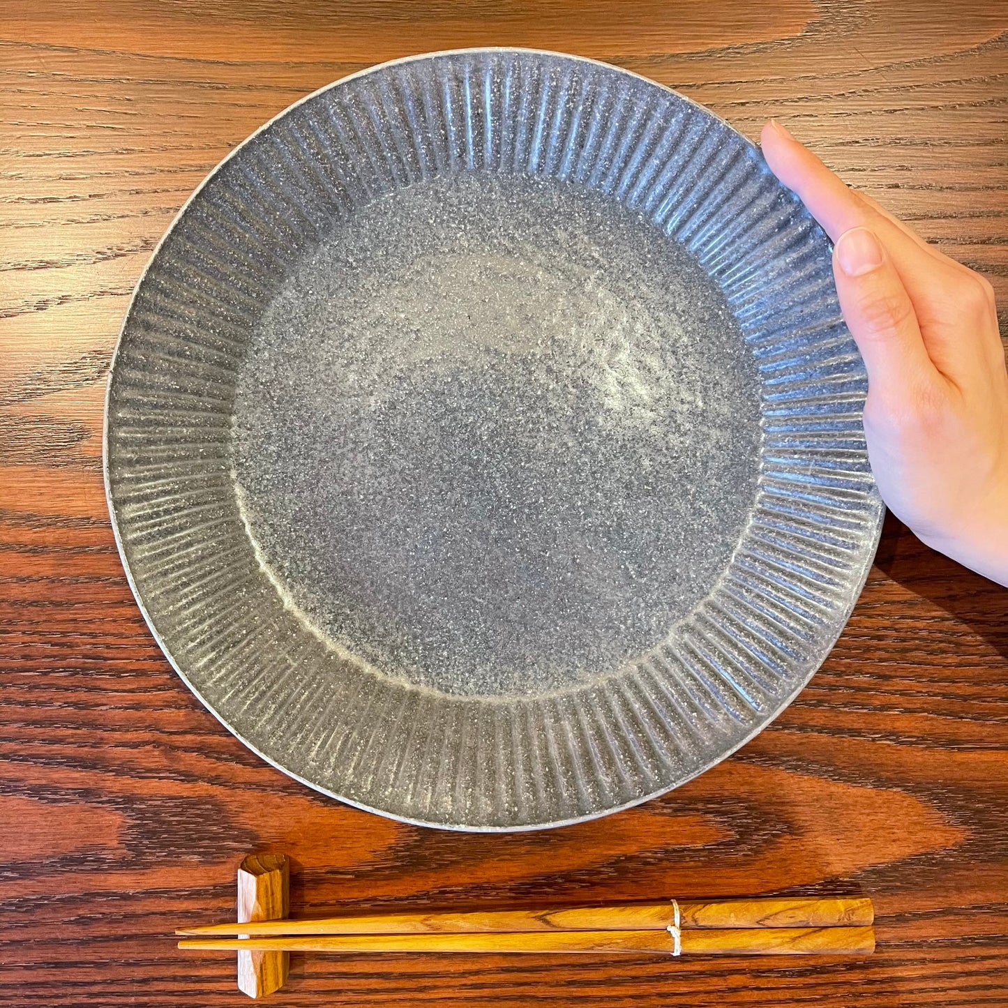 ラッフルプレート L グレー釉|古谷製陶所(信楽焼 陶器)【古10】