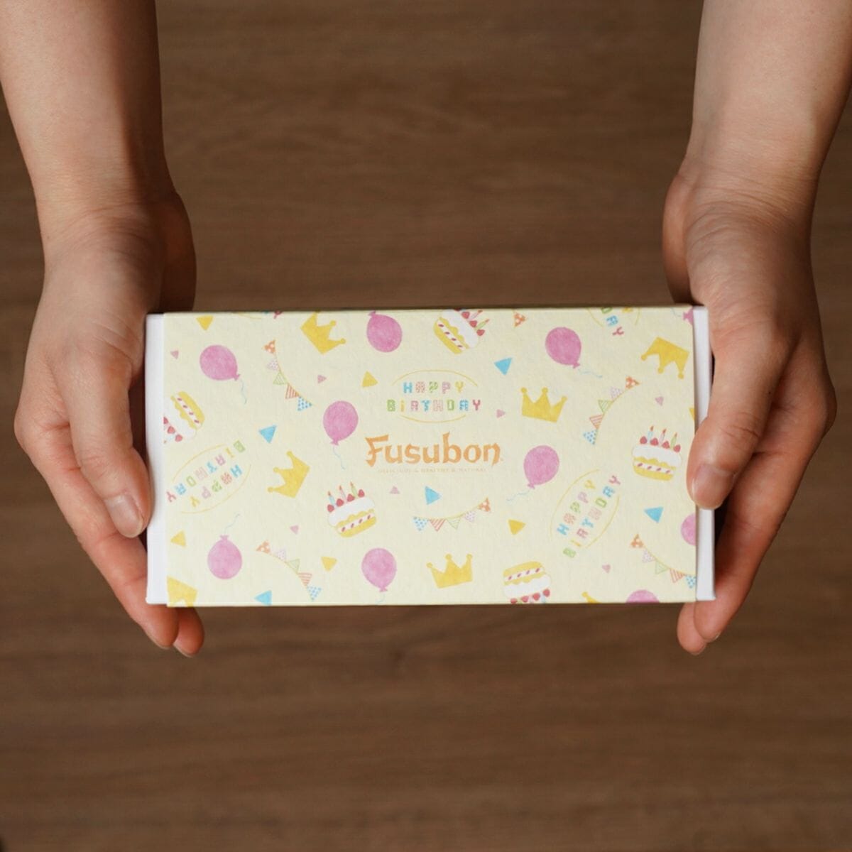 【送料・誕生日ギフトパッケージ込】パウンドケーキ ホール 糖質6.9g/1ホール