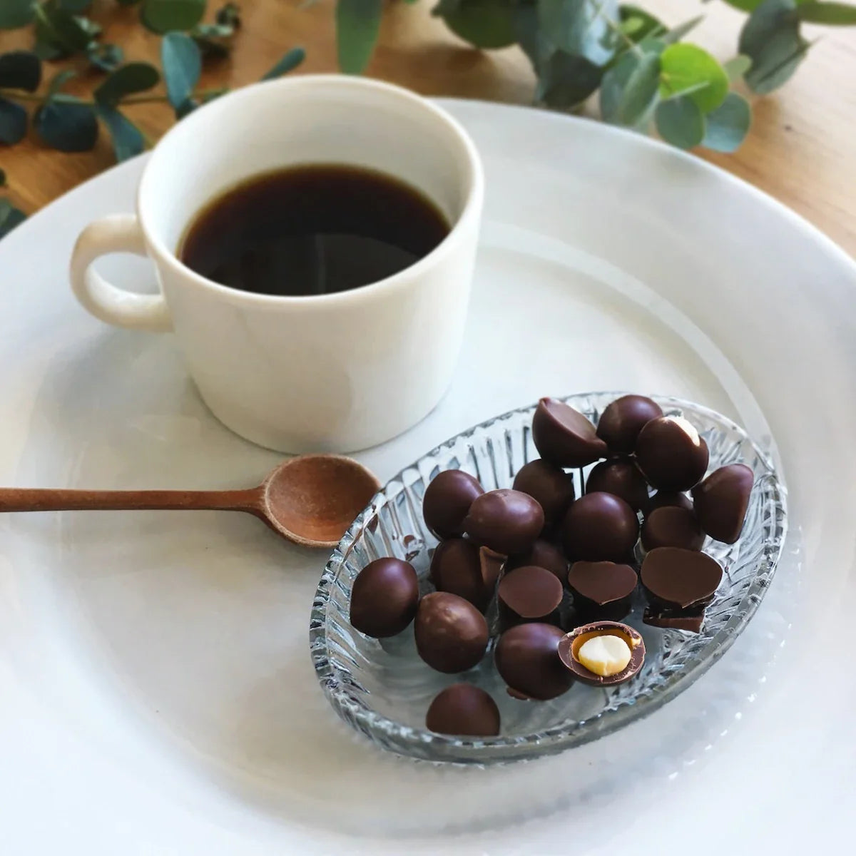 マカダミアナッツwithフスボンチョコ 糖質6.2g/袋