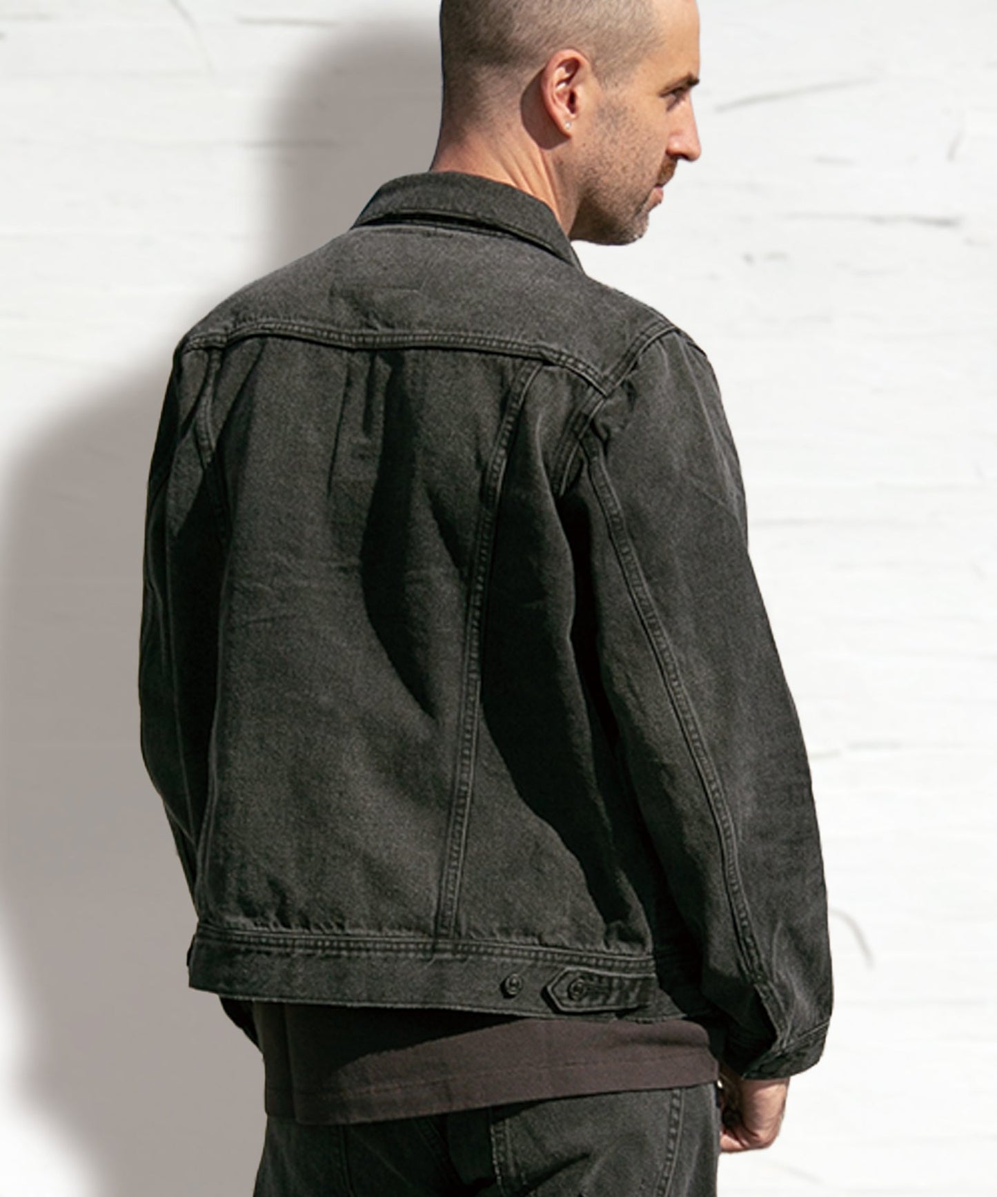 12oz SOFT BLACK DENIM TRUCKER JACKET