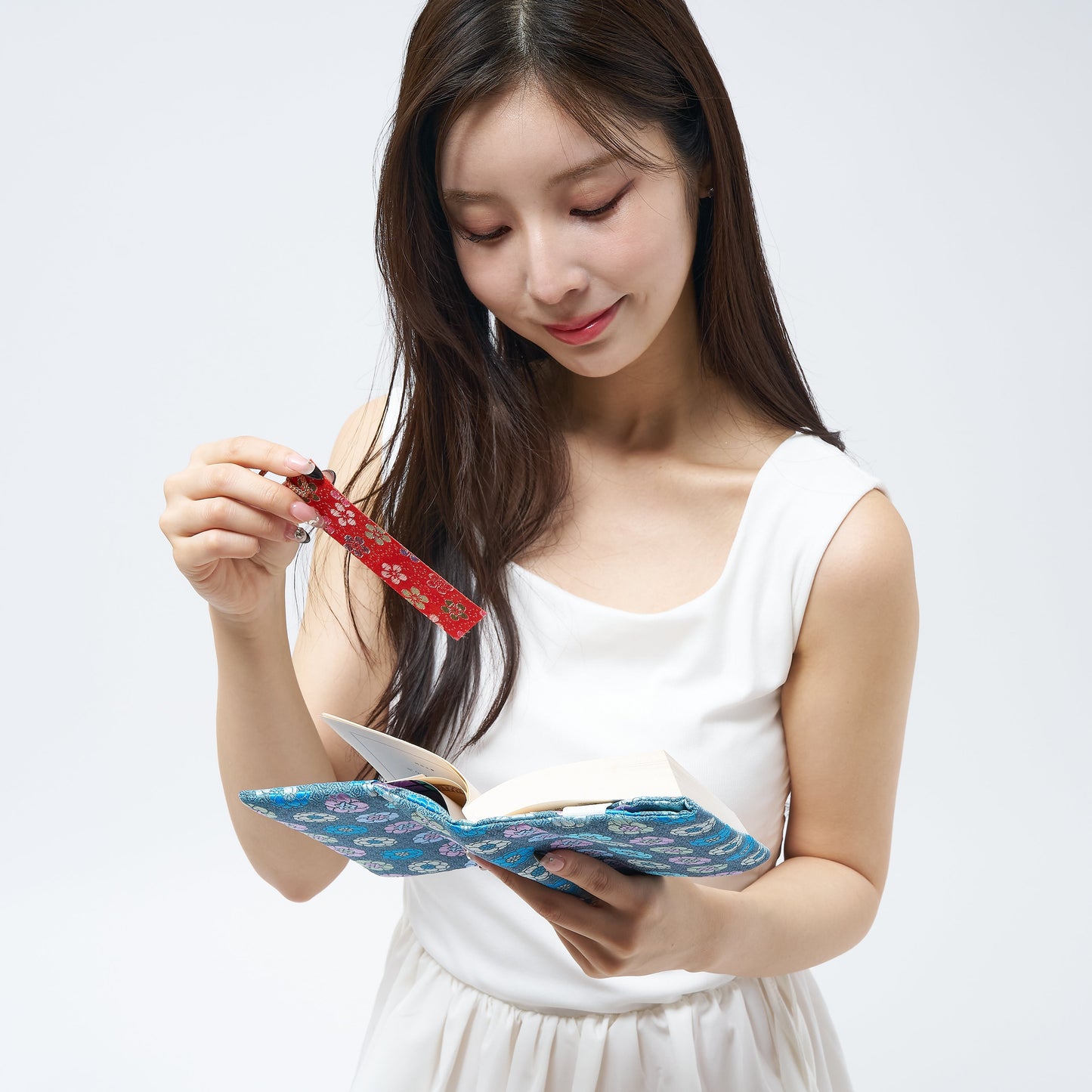 ものがたりの装いカバー(しおり付)