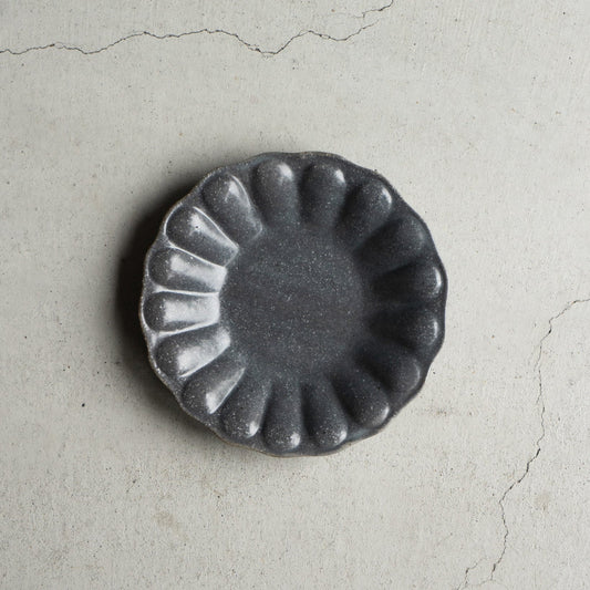 輪花深皿 小 グレー釉｜古谷製陶所（信楽焼 陶器）【古8】