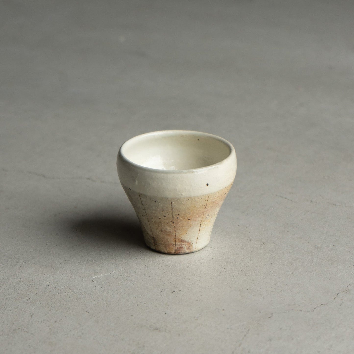 フリーカップ 小  たて鉄線｜古谷製陶所（信楽焼 陶器）【古24】