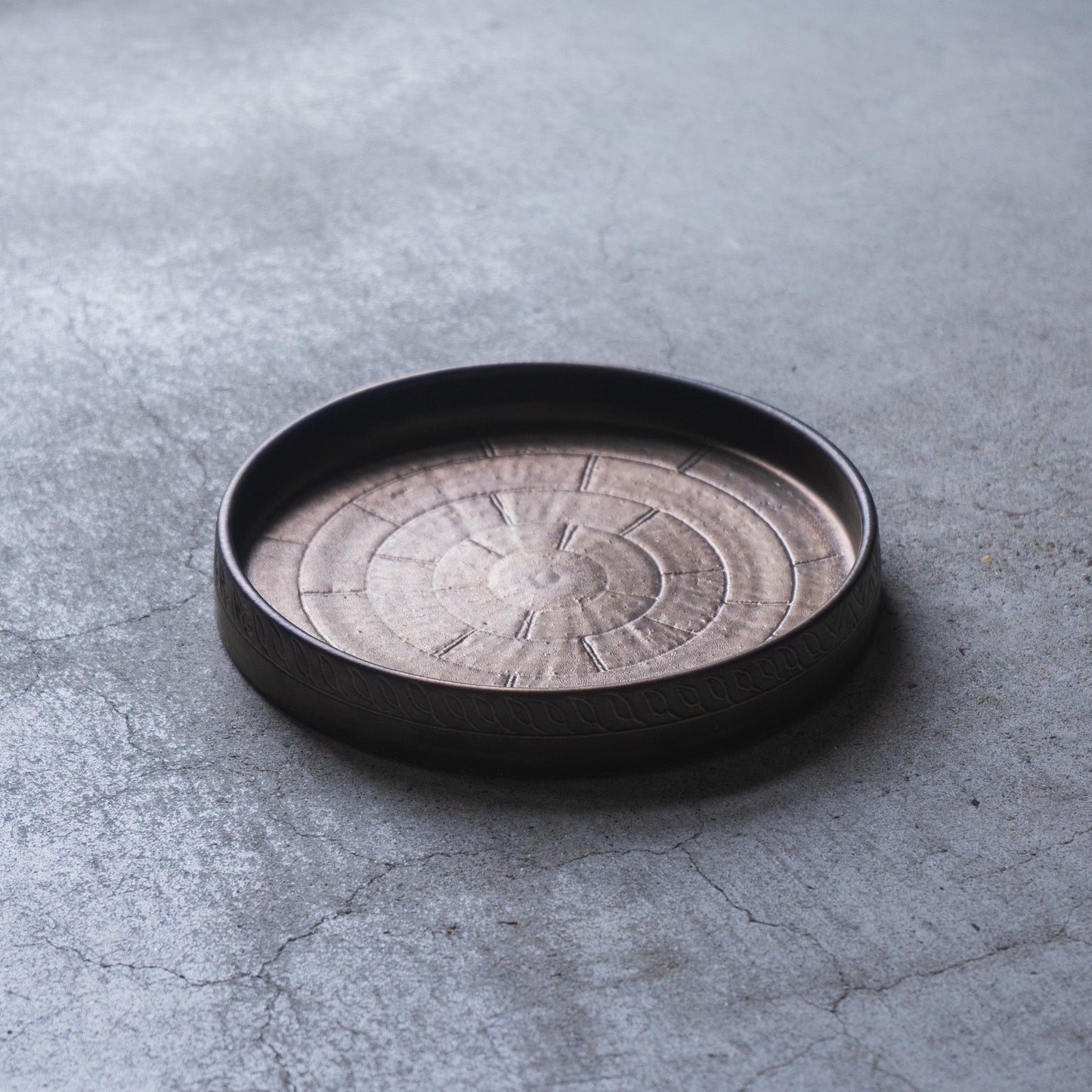 ドラ鉢/刻印　【KT1】