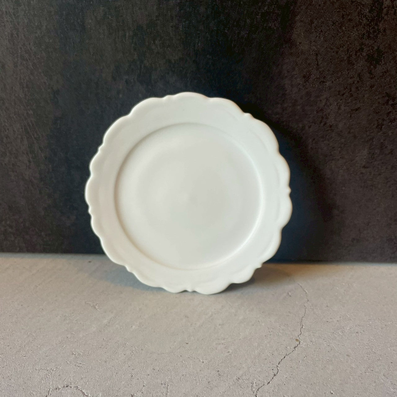 豆皿　レリーフソーサーφ10　白【FK17】