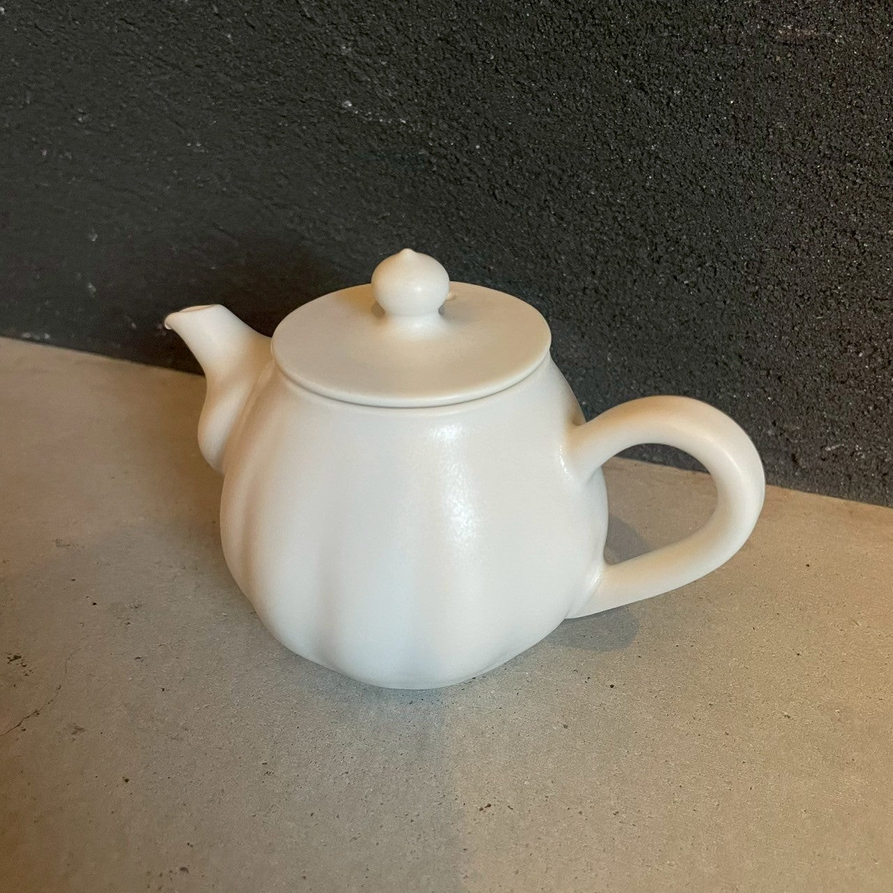 急須シリーズ　茶壺　白【FK36】