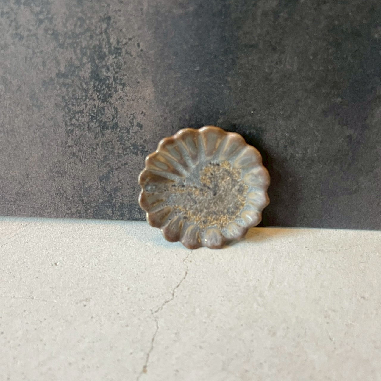 箸置き　カトラリーレストφ5.5　ブロンズ【FK55】