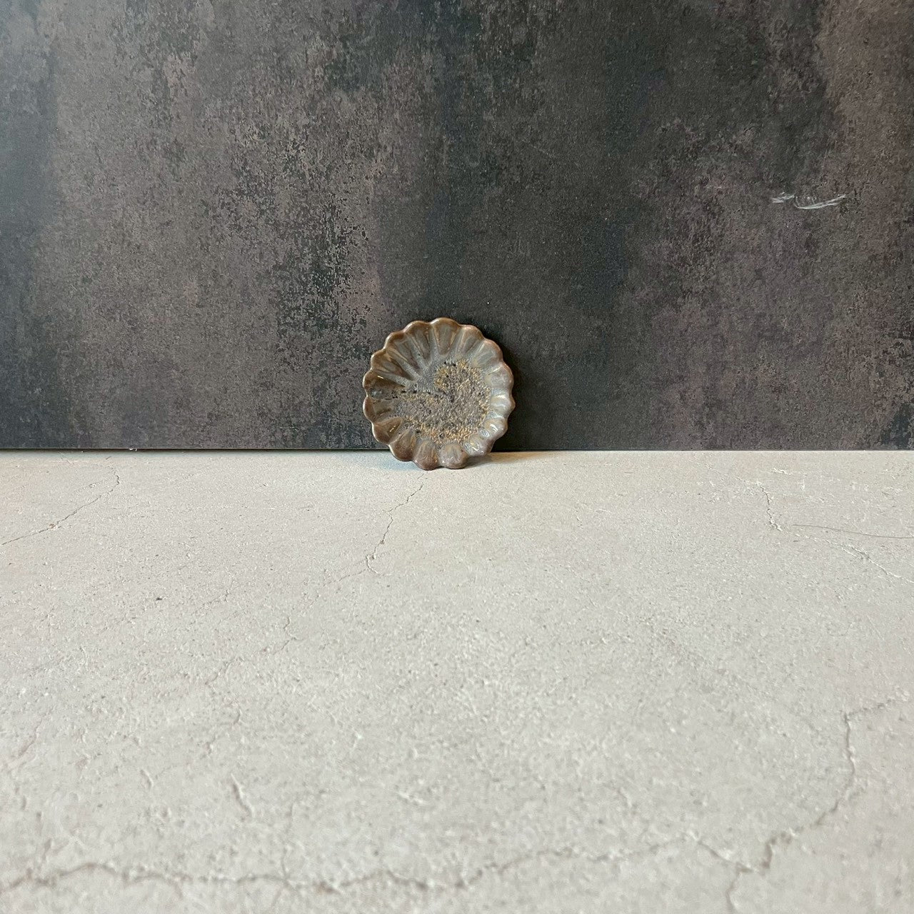 箸置き　カトラリーレストφ5.5　ブロンズ【FK55】