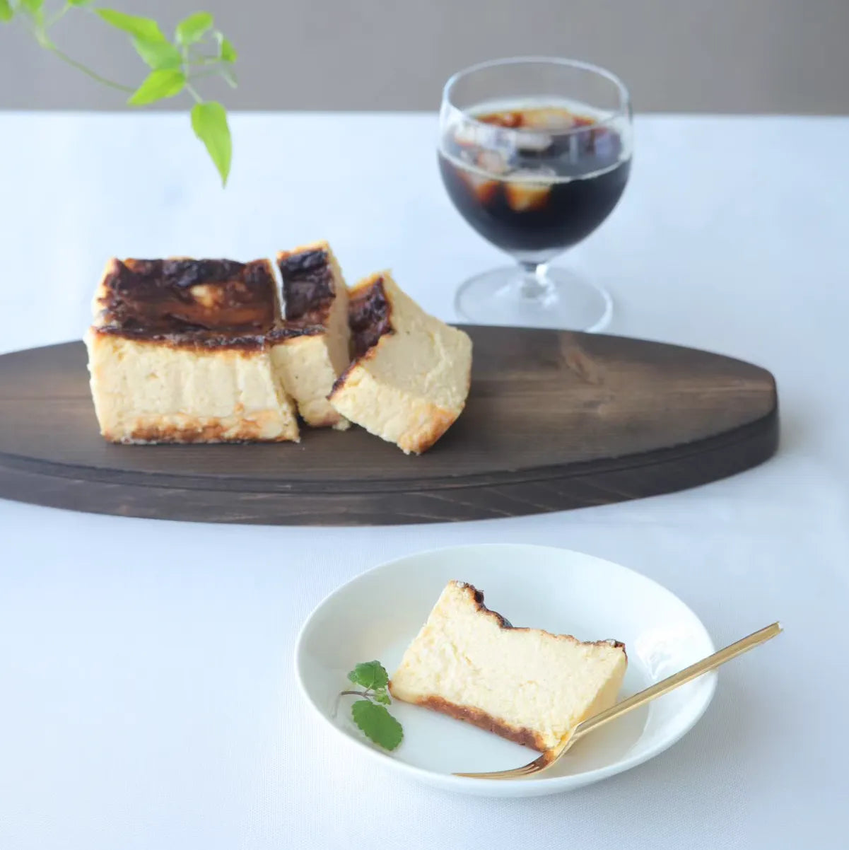 バスクチーズケーキ ホール 糖質9.3g/1ホール