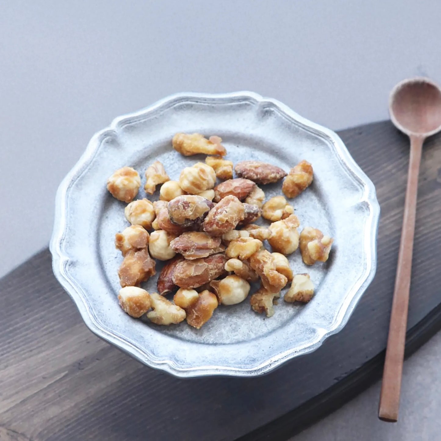 フスボンナッツキャラメリゼ 糖質5.6g