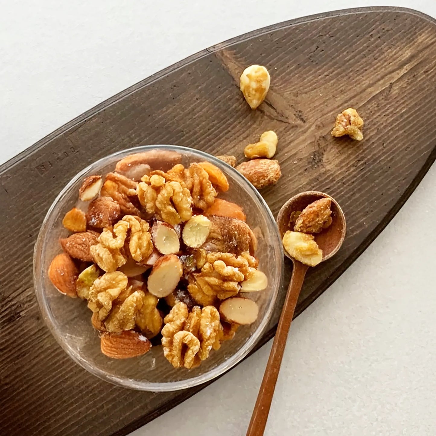 フスボンナッツキャラメリゼ 糖質5.6g