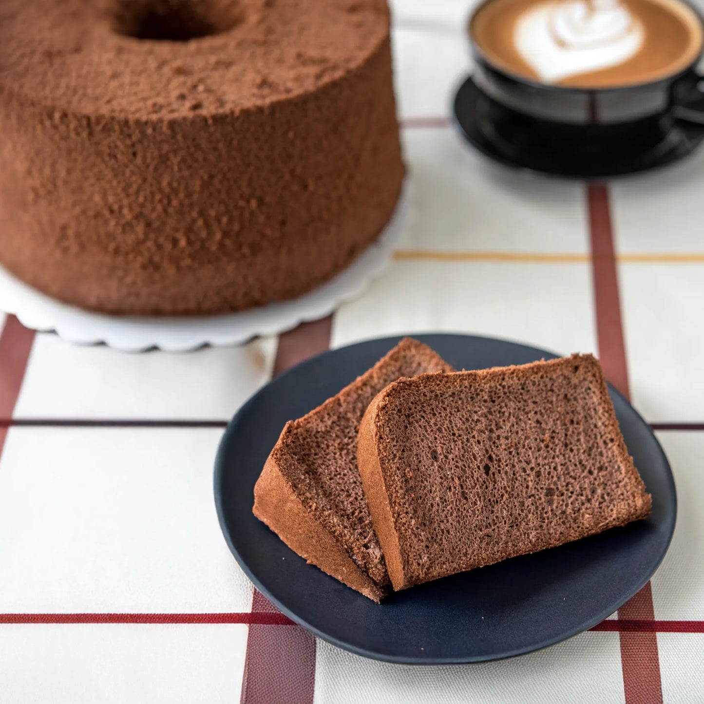 カカオシフォンケーキ ホール　糖質8.8g/1ホール