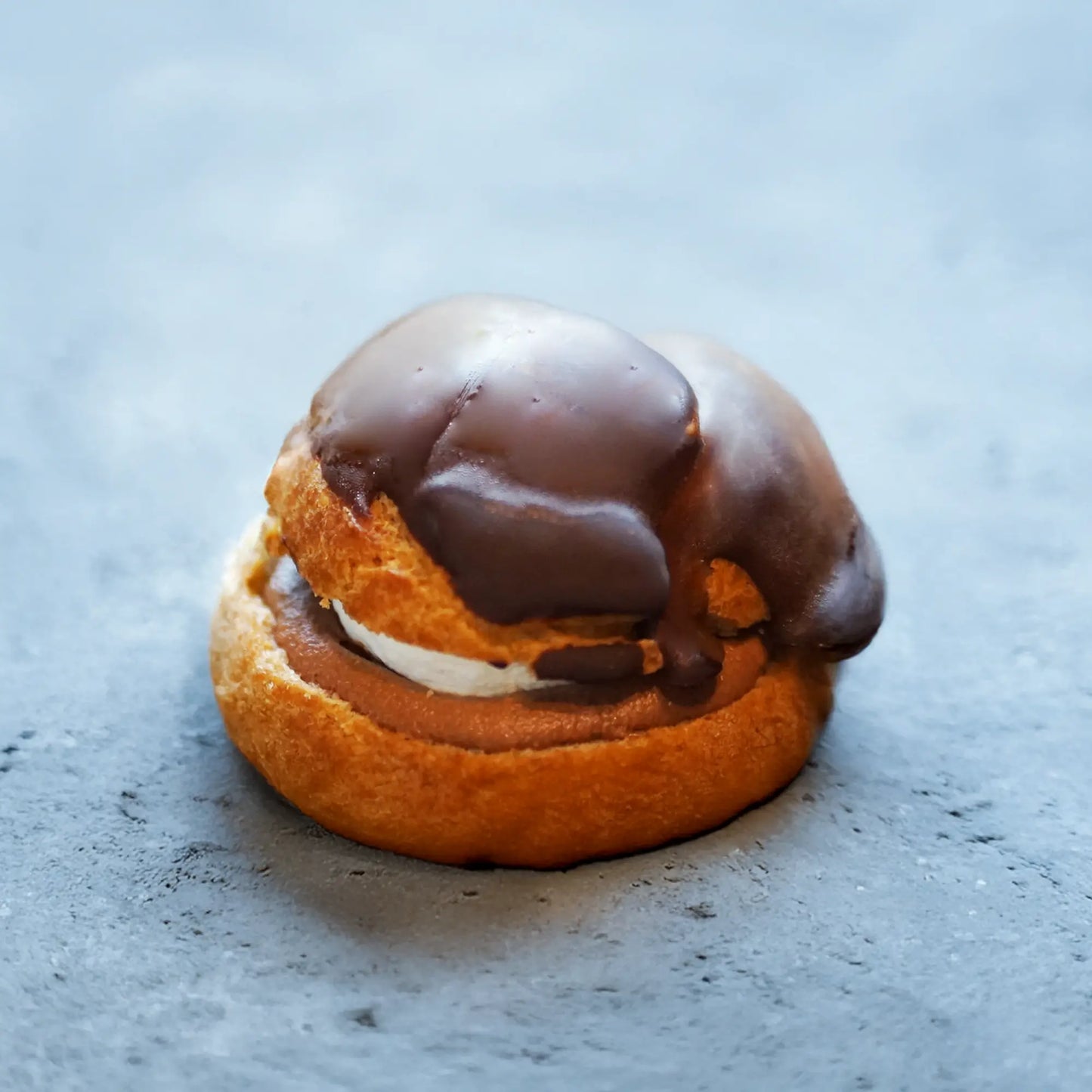 フスボンエクレア 糖質4.0g