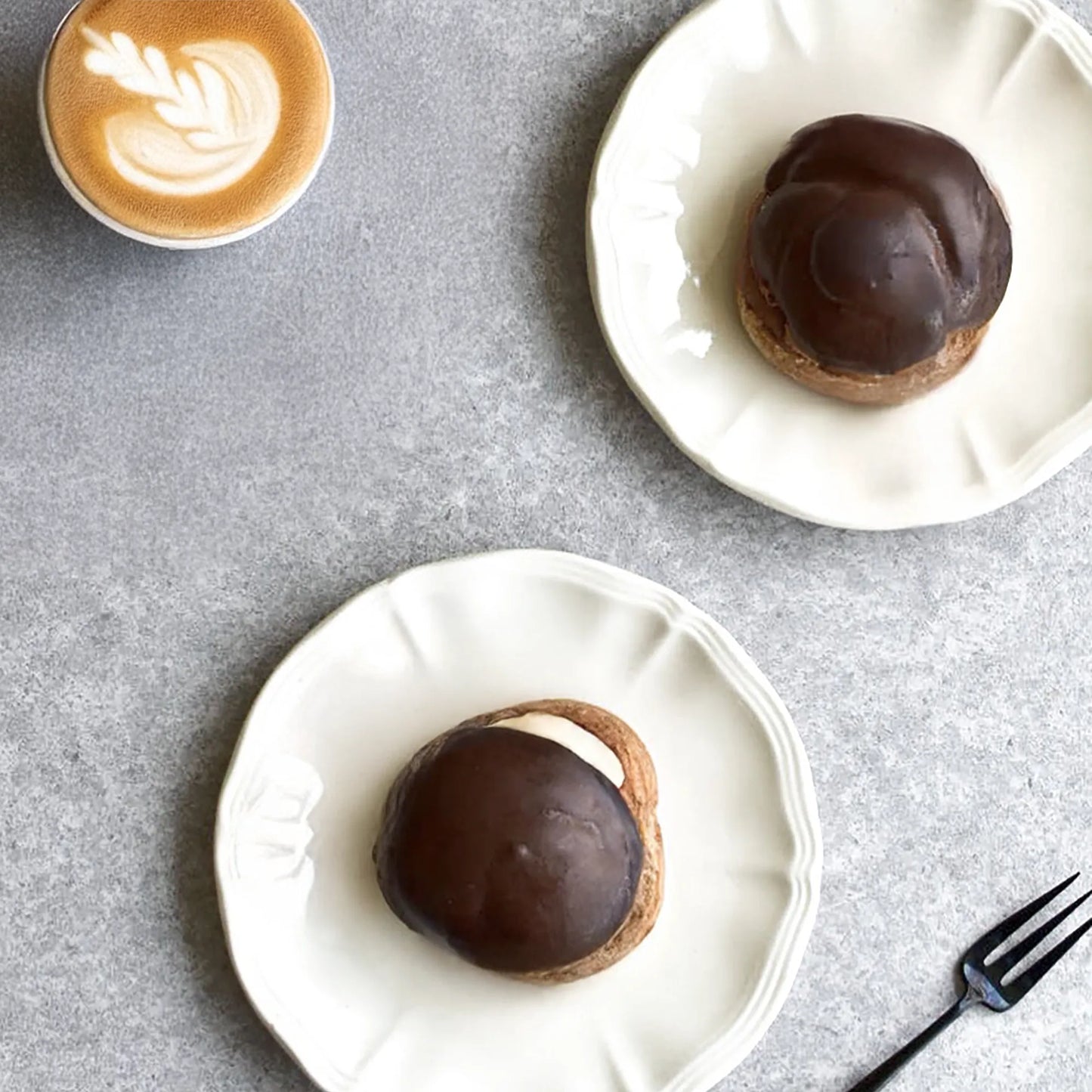 フスボンエクレア 糖質4.0g