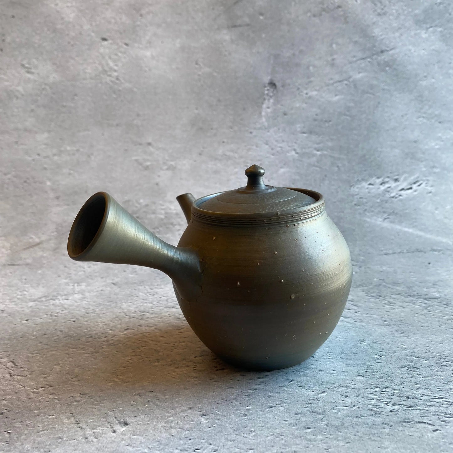 槌目蓋梨皮窯変急須【8】