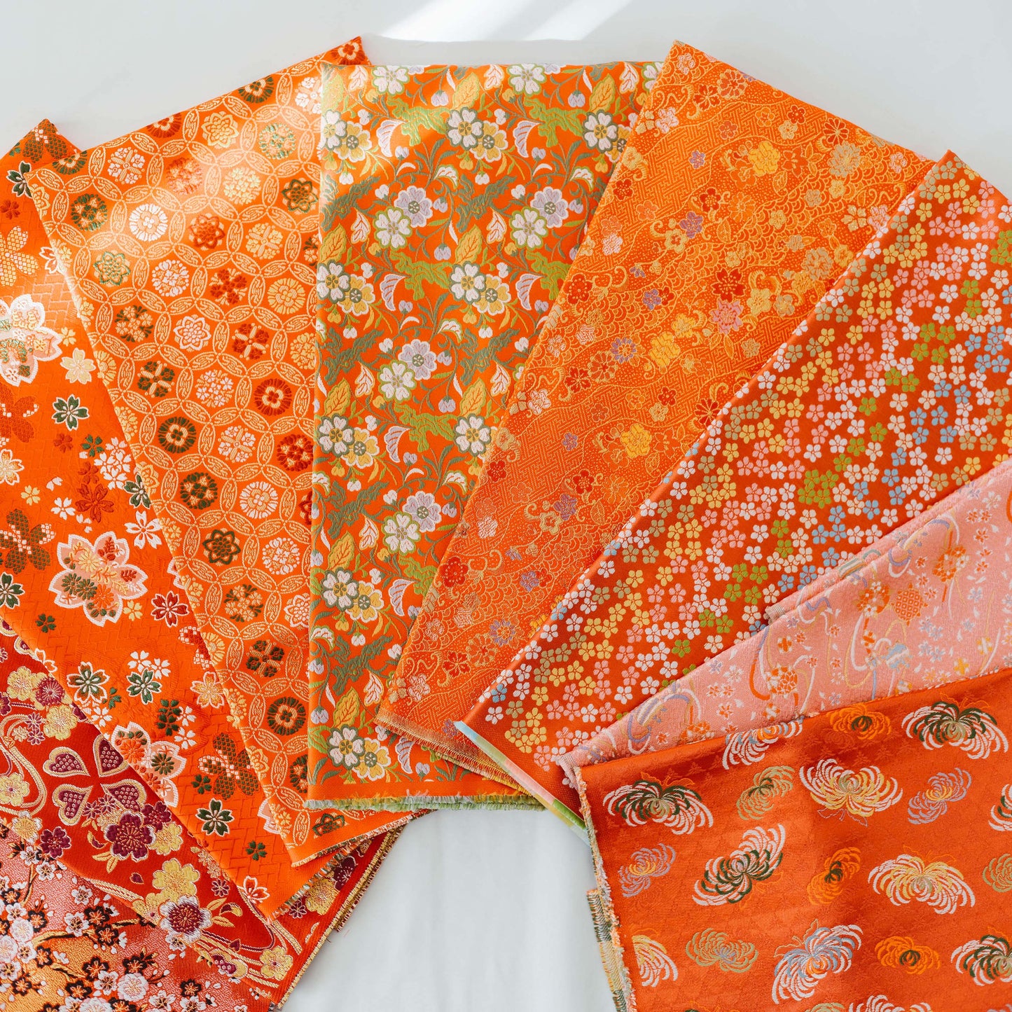 Hina doll fabric（雛人形のはぎれ）〜暖色（赤橙黄）系〜