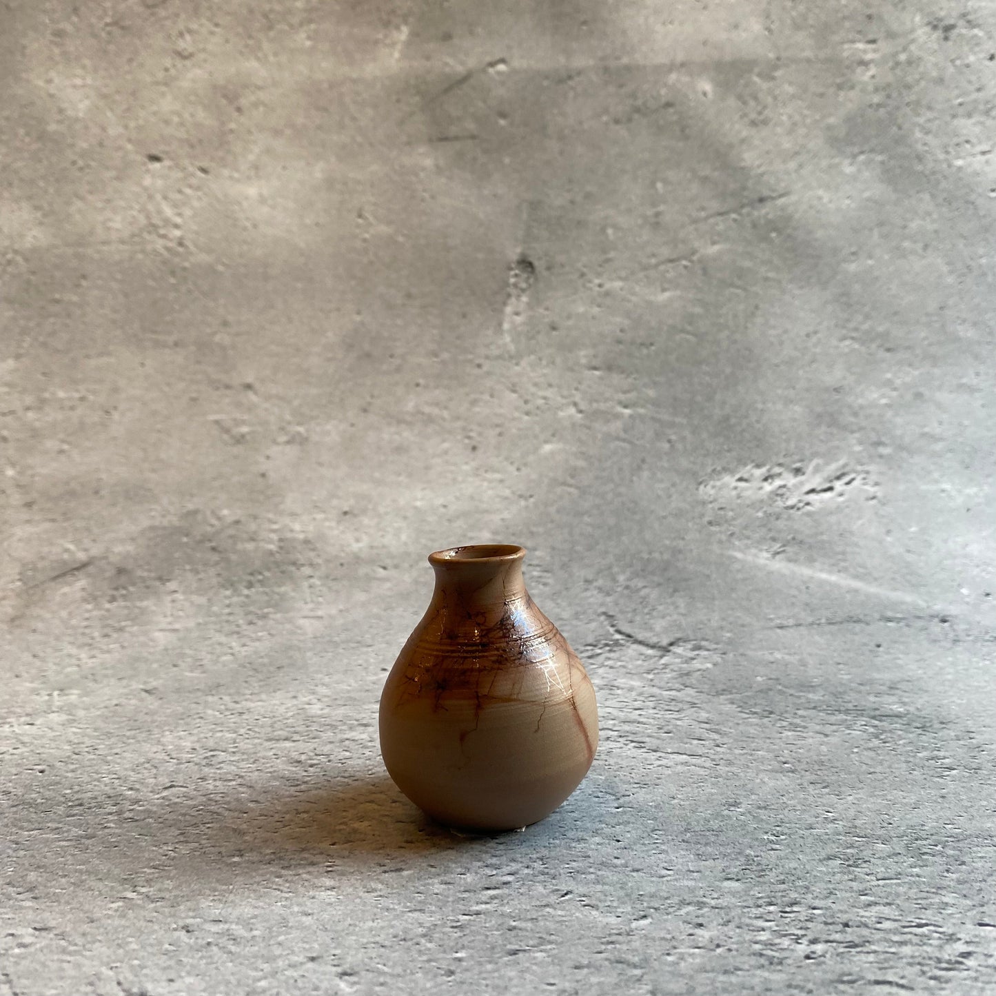 219　藻掛け花器【20】