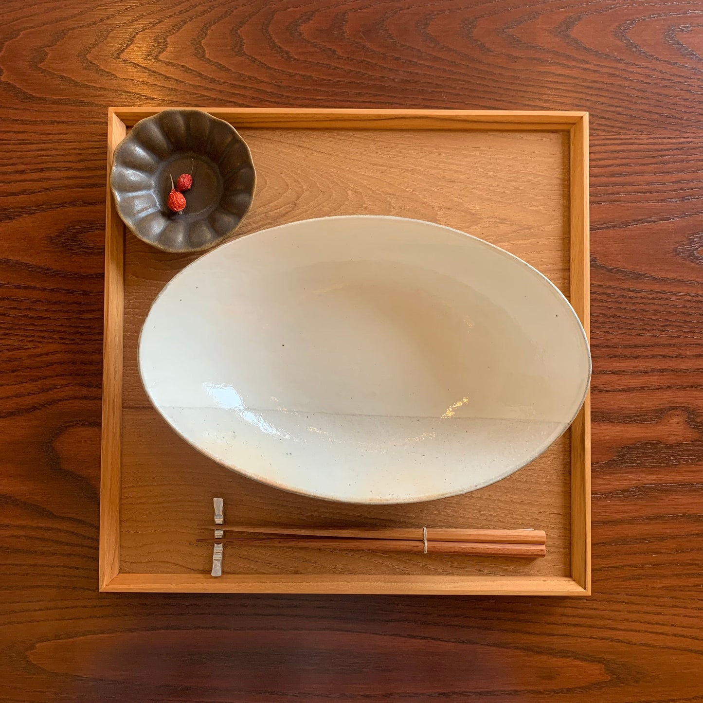 楕円深鉢 大 荒鉄線｜古谷製陶所（信楽焼 陶器）【古68】