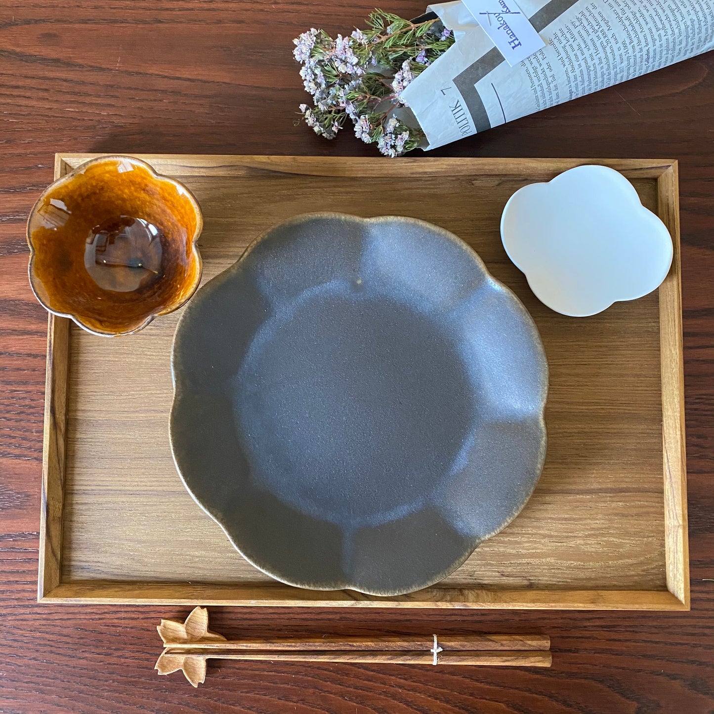 輪花皿 中 サビ釉｜古谷製陶所（信楽焼 陶器）【古9】