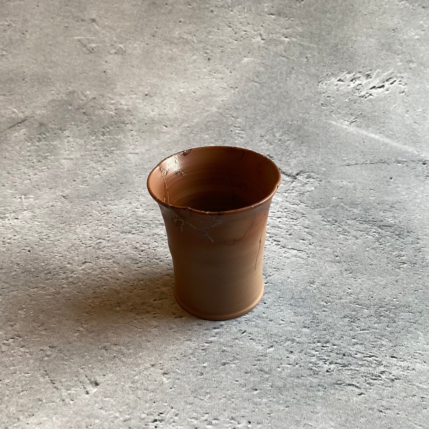 205　藻掛湯吞み 朱色【17】