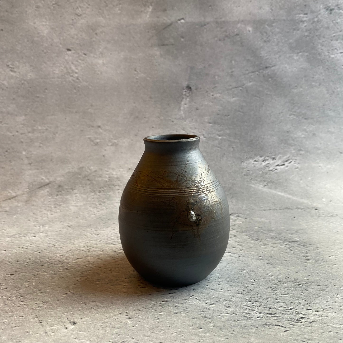 216　藻掛け花器【21】