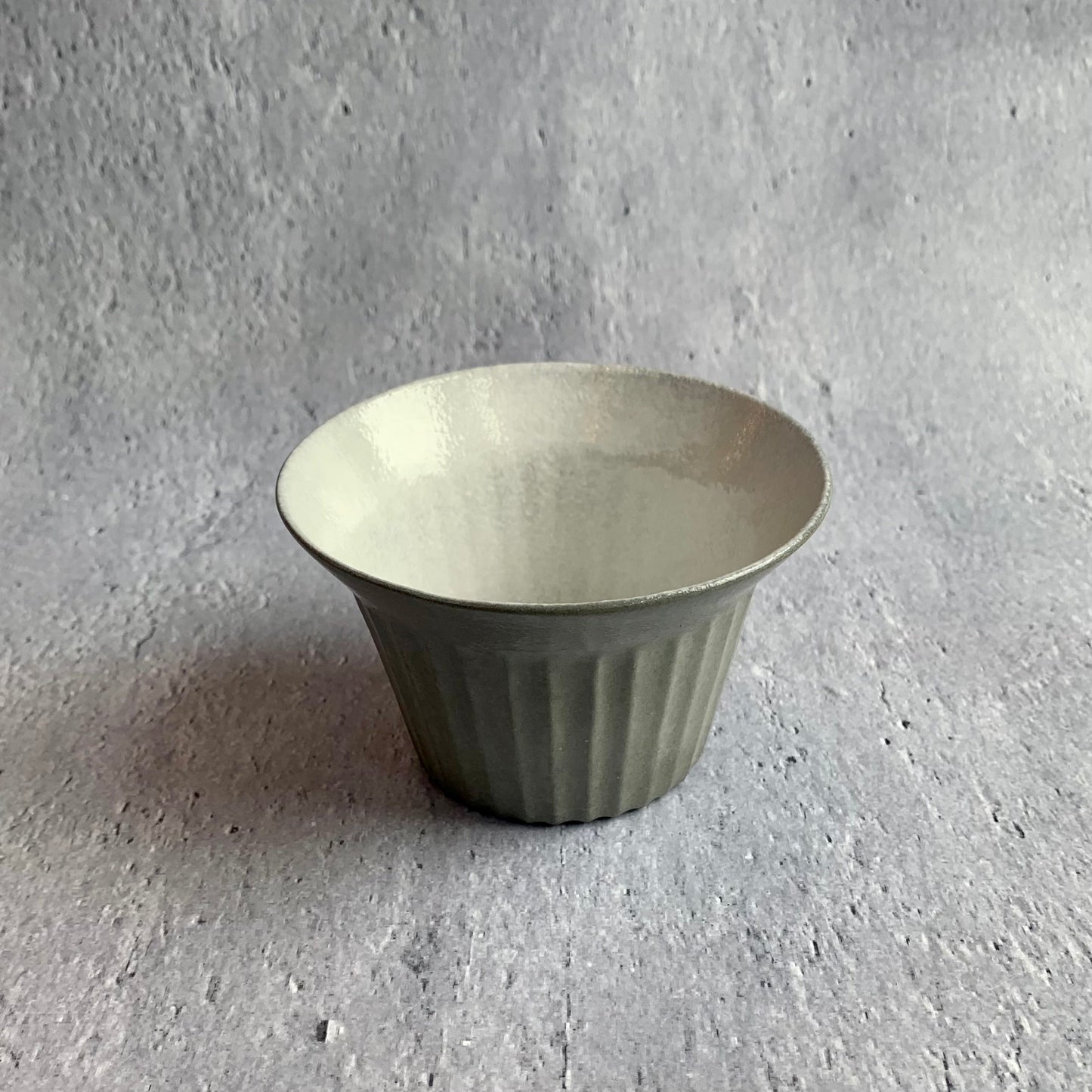 作家　飛松灯器　shave / 小鉢 /gray【6】