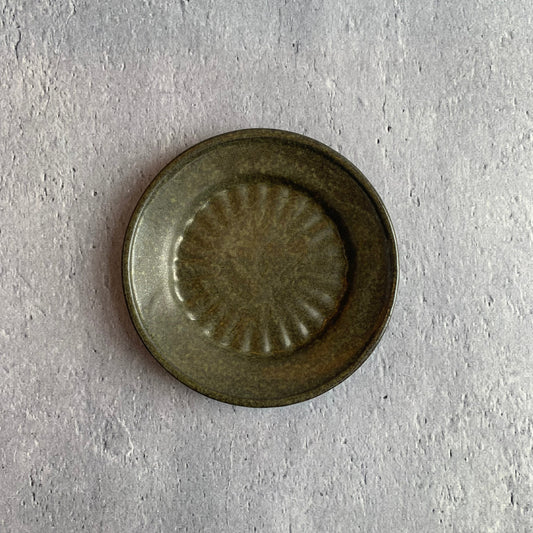 作家　飛松灯器　山プレート / 丸 / S / olive【8】