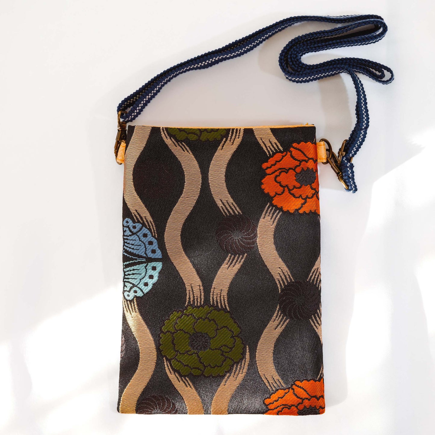 iphone スマホポシェット