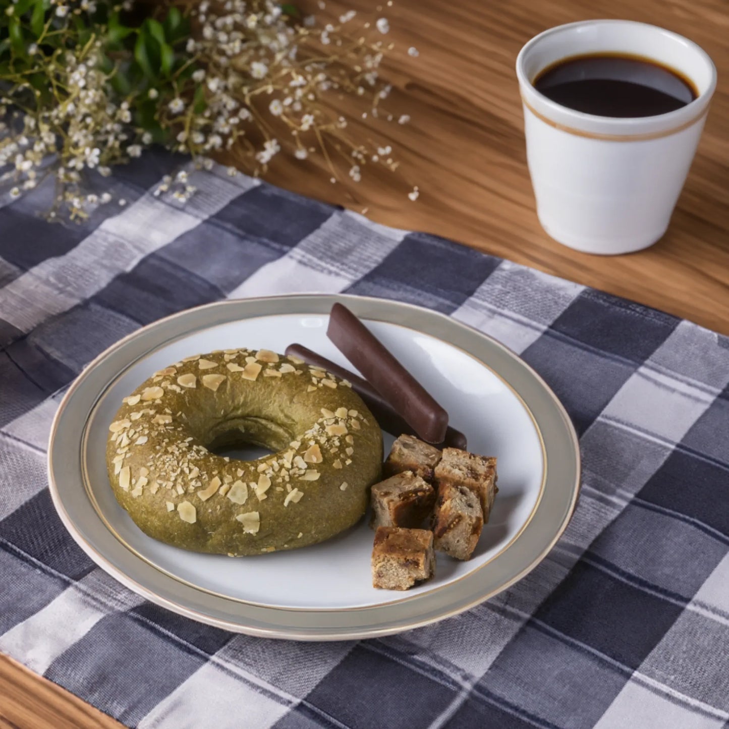 抹茶カカオwithアーモンド 糖質6.6g