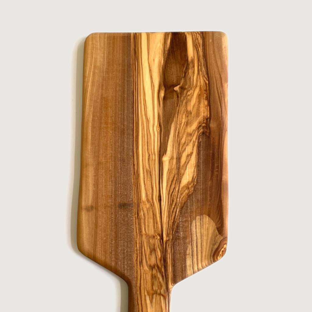 オリーブのチーズボード