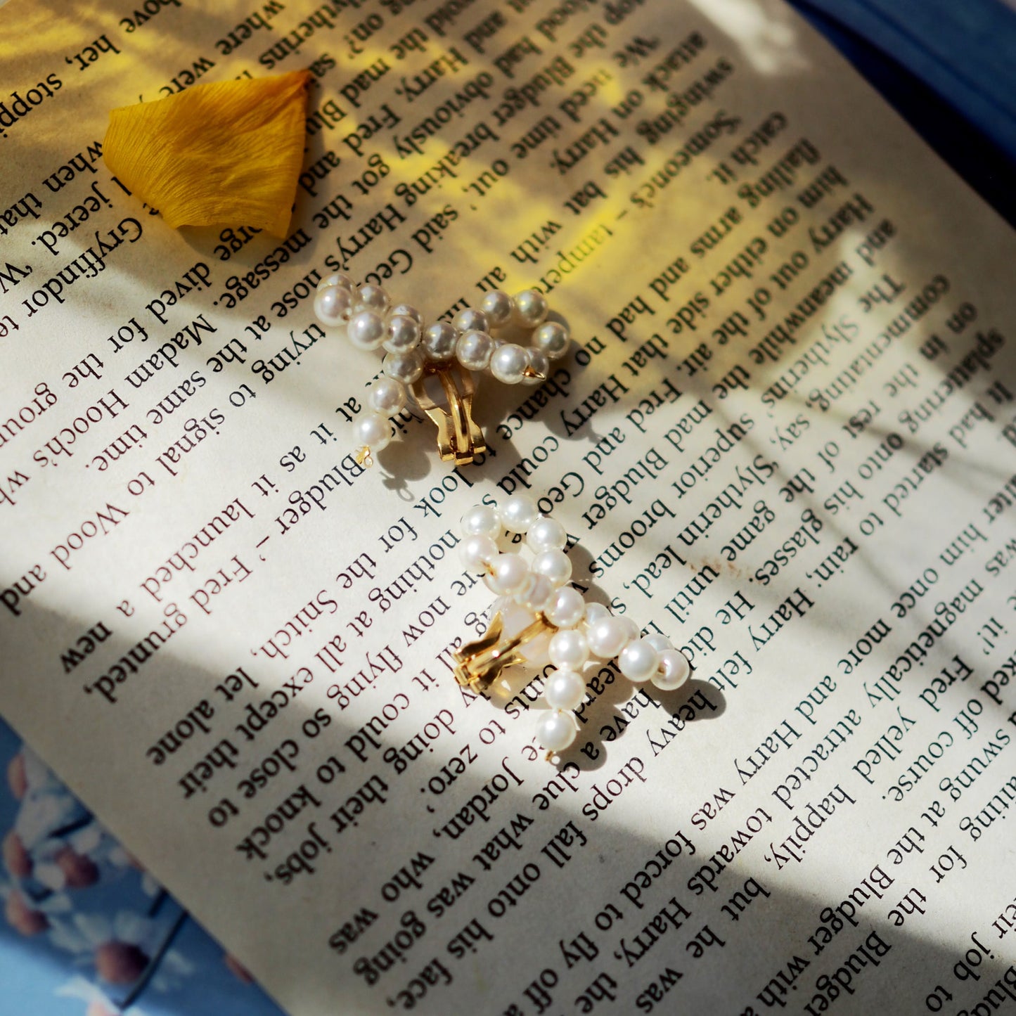 Pearl Mini Bow Pierce/Earrings