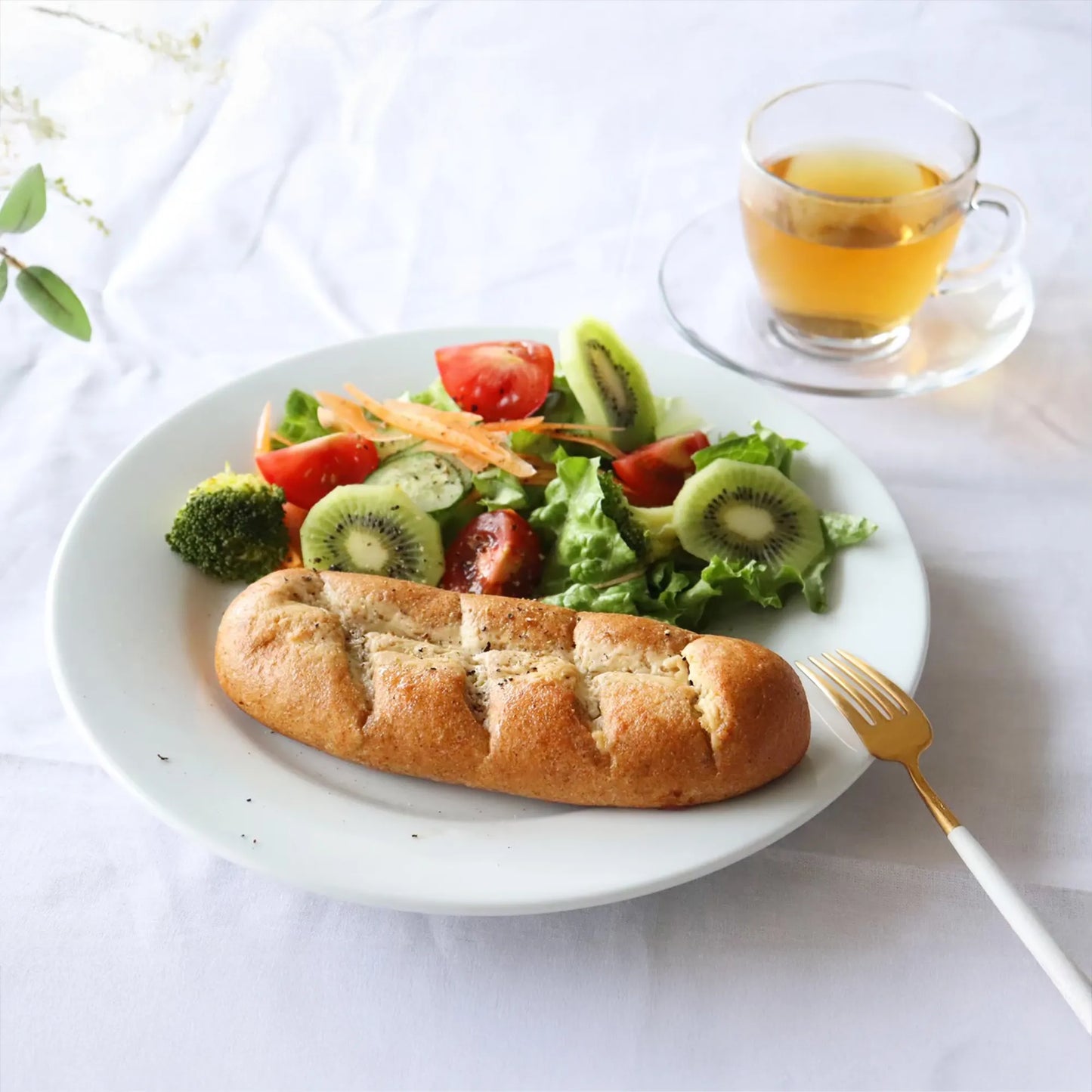 ウインナーマヨネーズロール 糖質7.8g