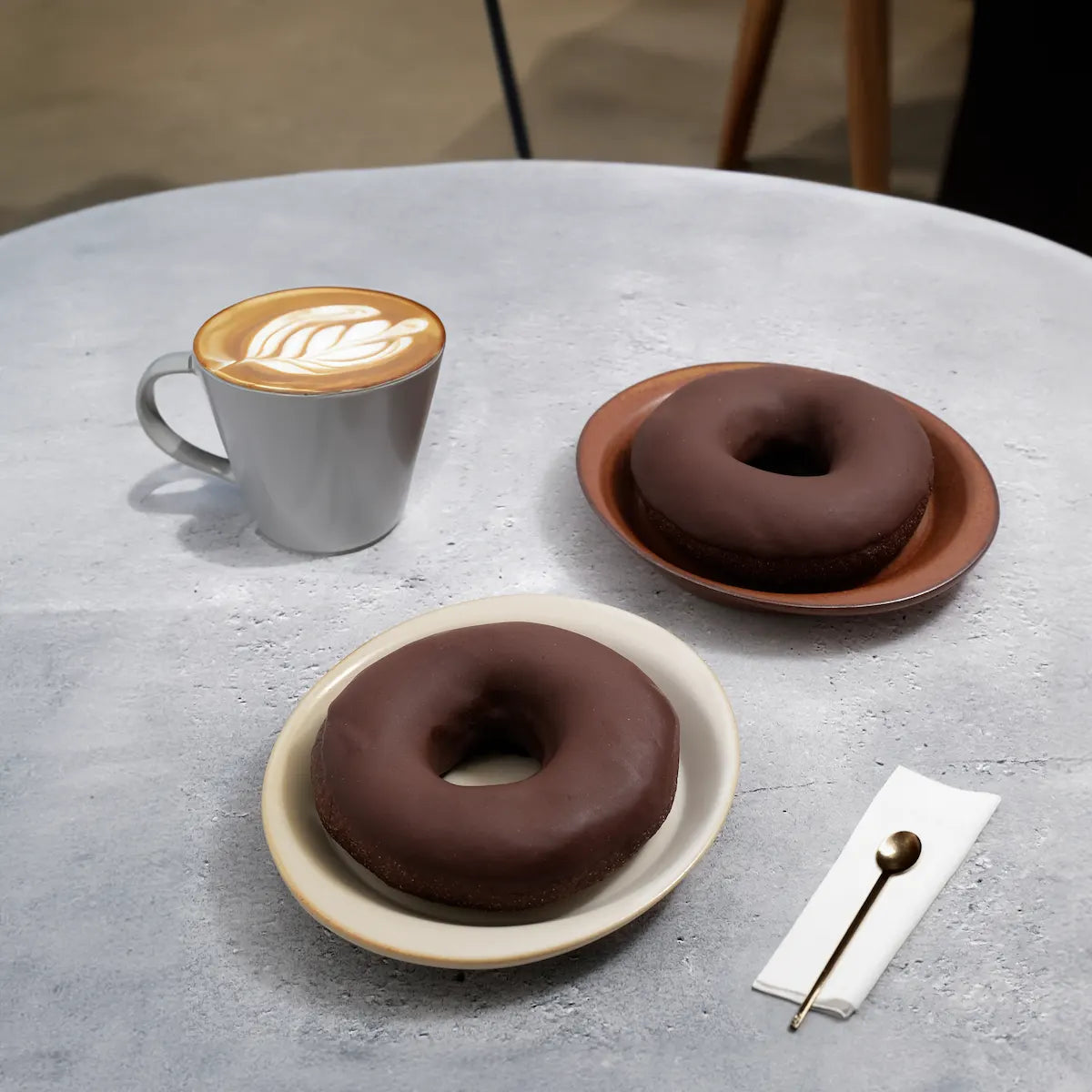 トリプルチョコベーグル 糖質7.5g