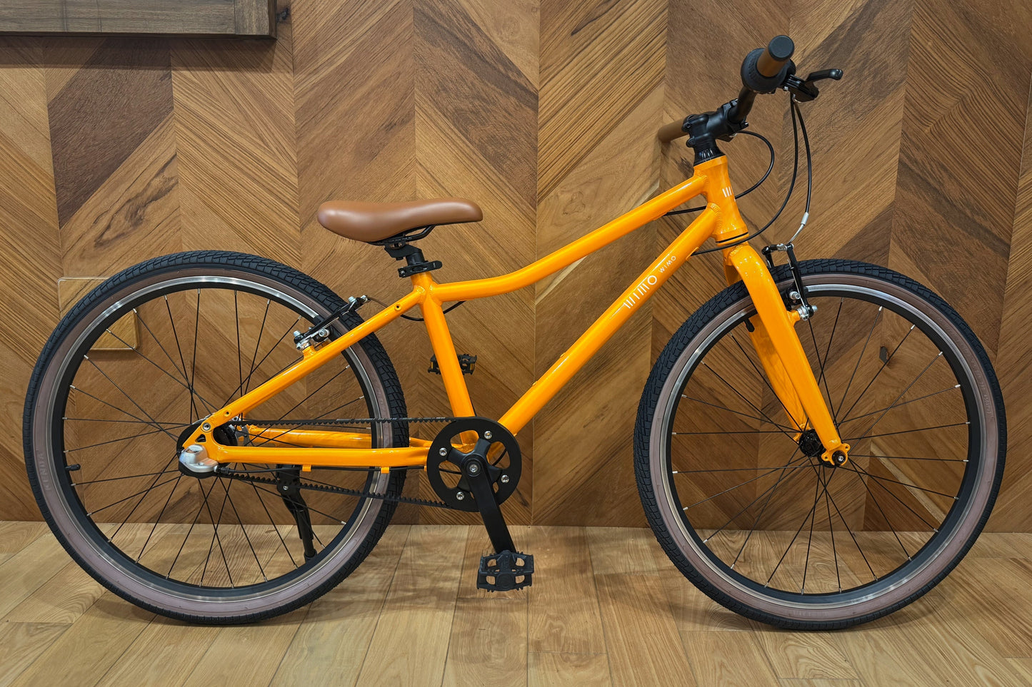 wimo kids 24 (Mango / マンゴー）| 24インチ子供自転車